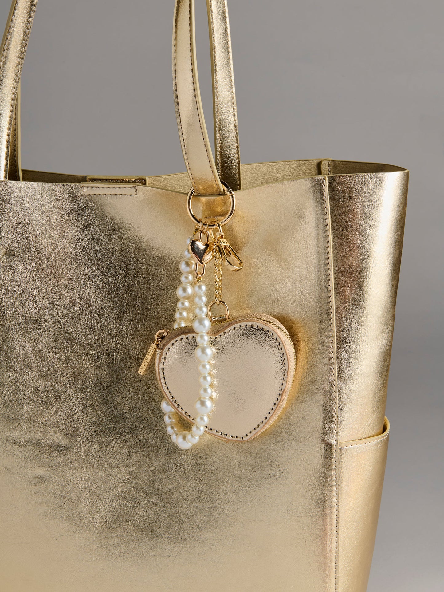 Gold Heart Bag Pouch