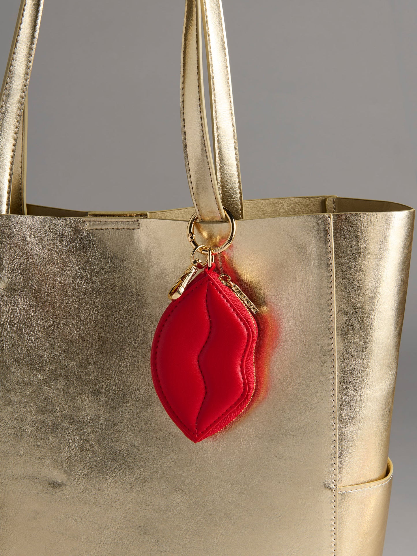 Red Lips Bag Pouch