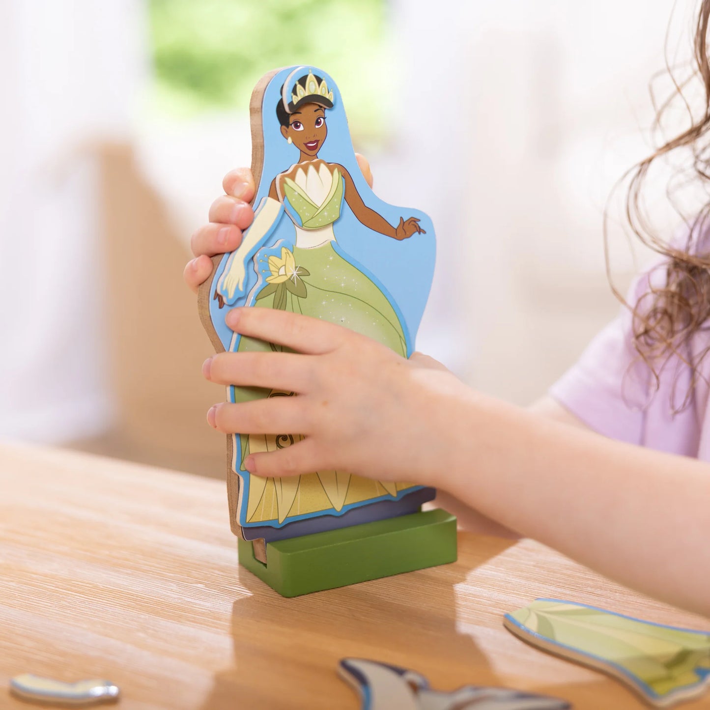 Tiana Wooden Magnetic Dress-Up