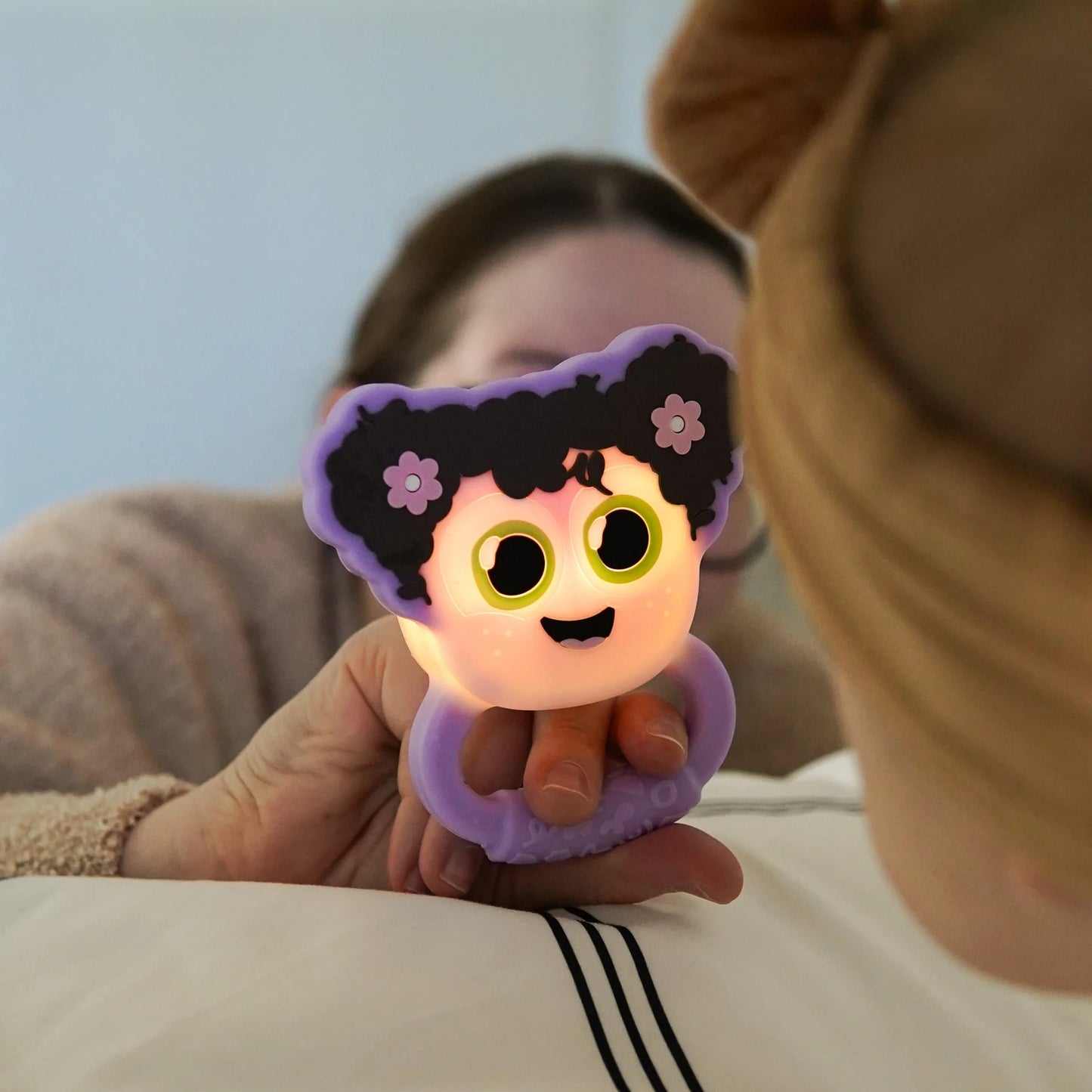 Glo Pals Lumi Light-Up Rattle