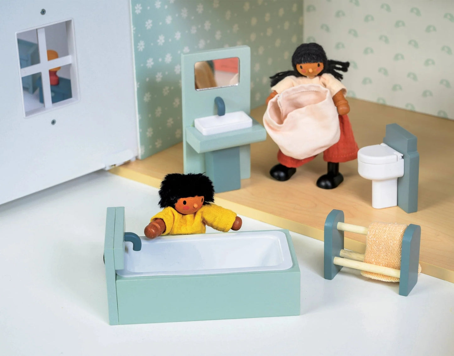 Bathroom Dollhouse Furniture Set