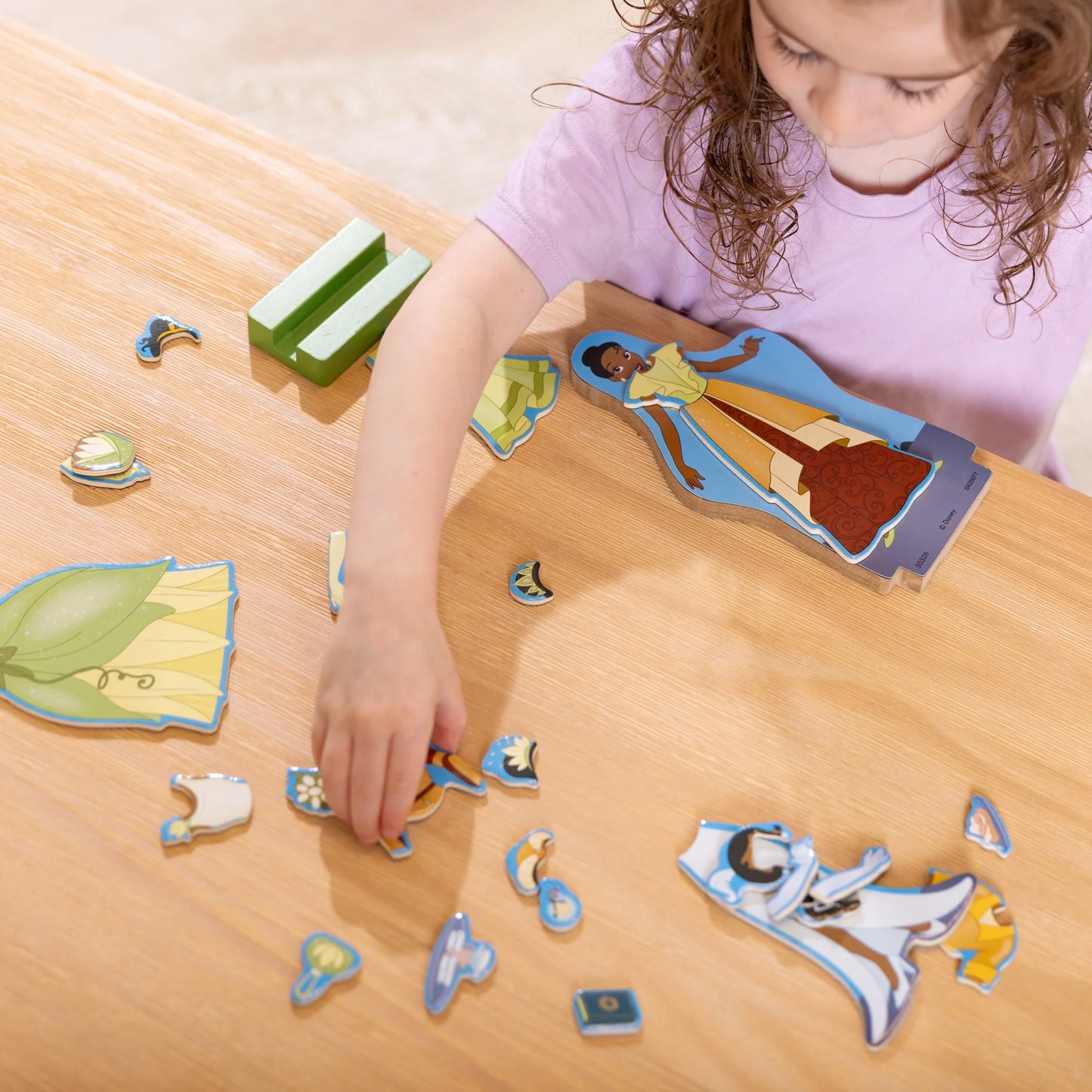 Tiana Wooden Magnetic Dress-Up