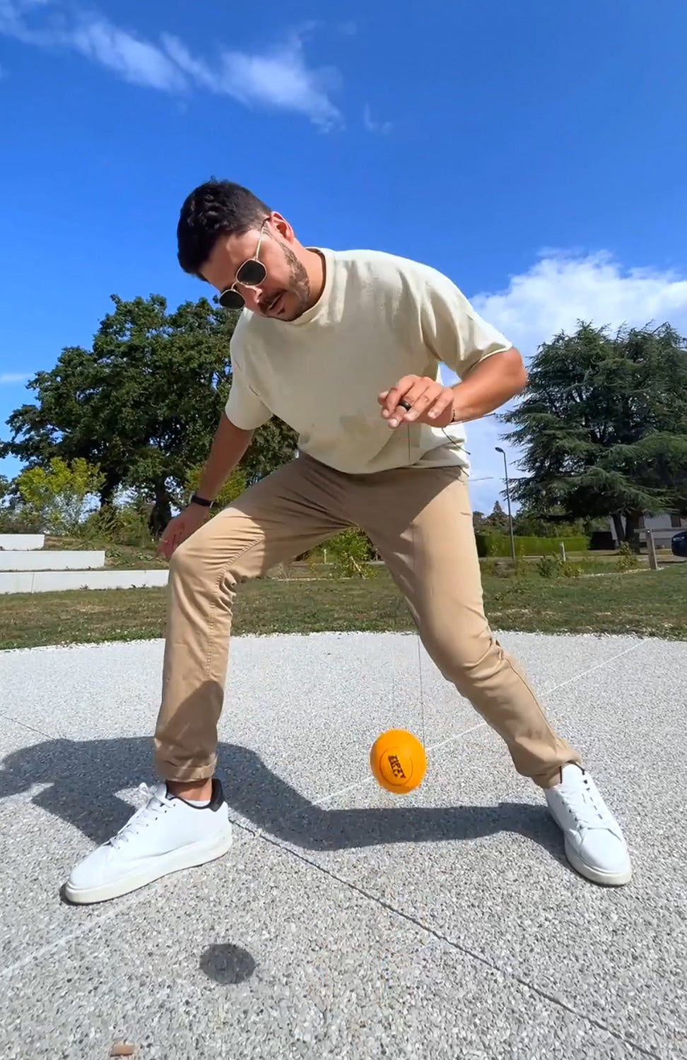Zipzy Ball