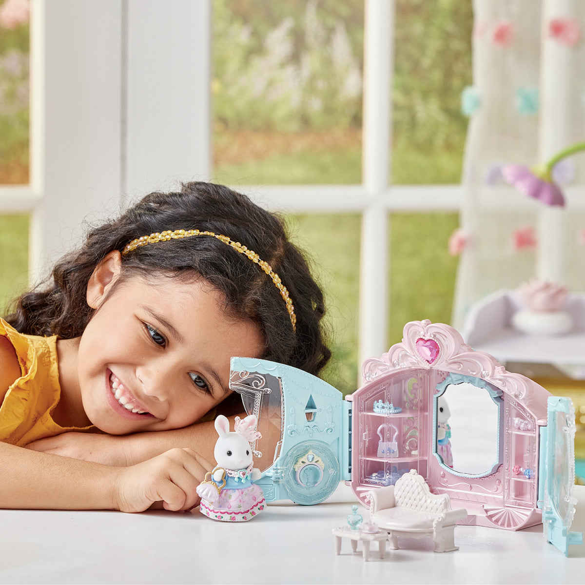 Calico Critters Style & Sparkle Dressing Room