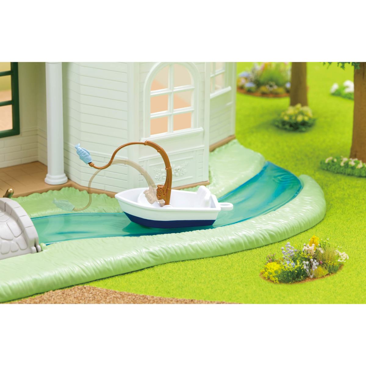 Calico Critters Red Roof Riverside Manor