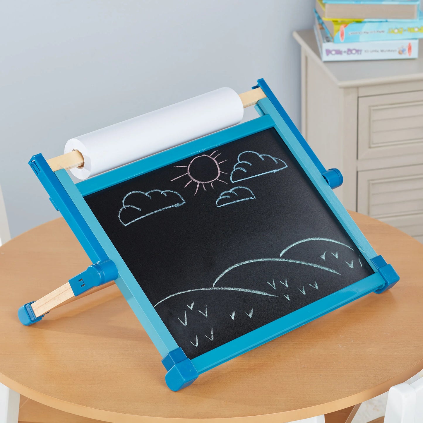 Magnetic Tabletop Easel