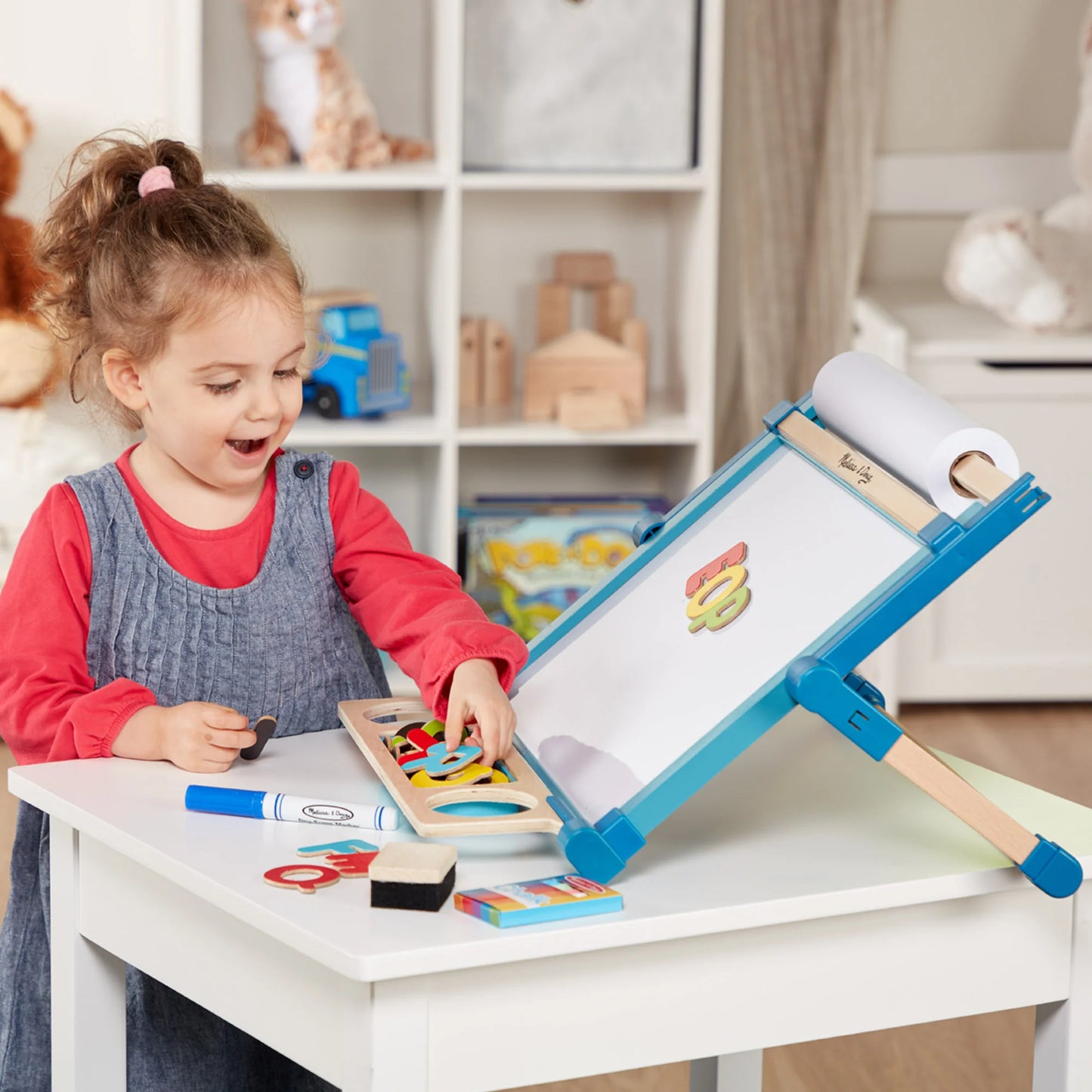 Magnetic Tabletop Easel