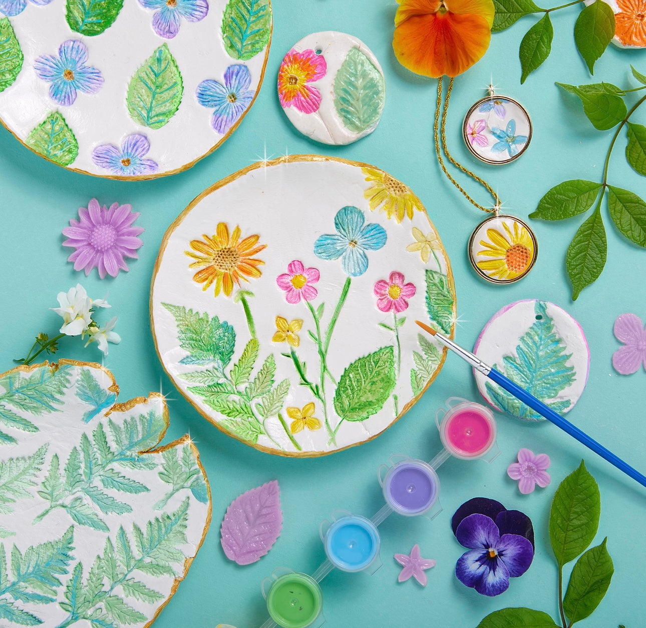 Wish Craft Flower Power Pottery