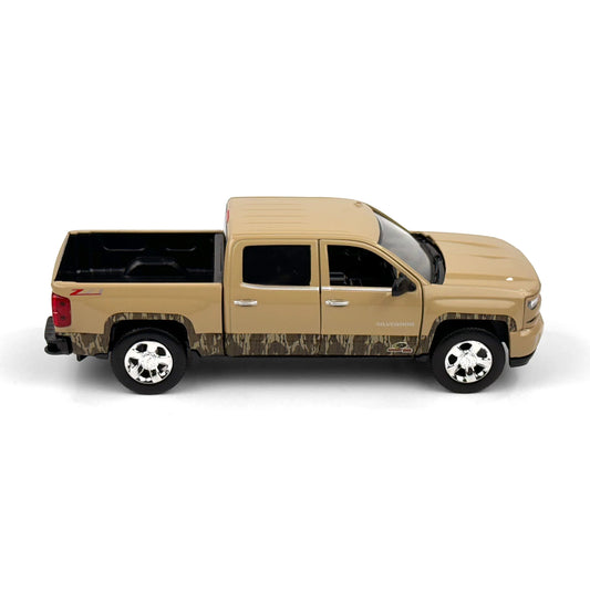 Mossy Oak Chevrolet Silverado Toy Truck