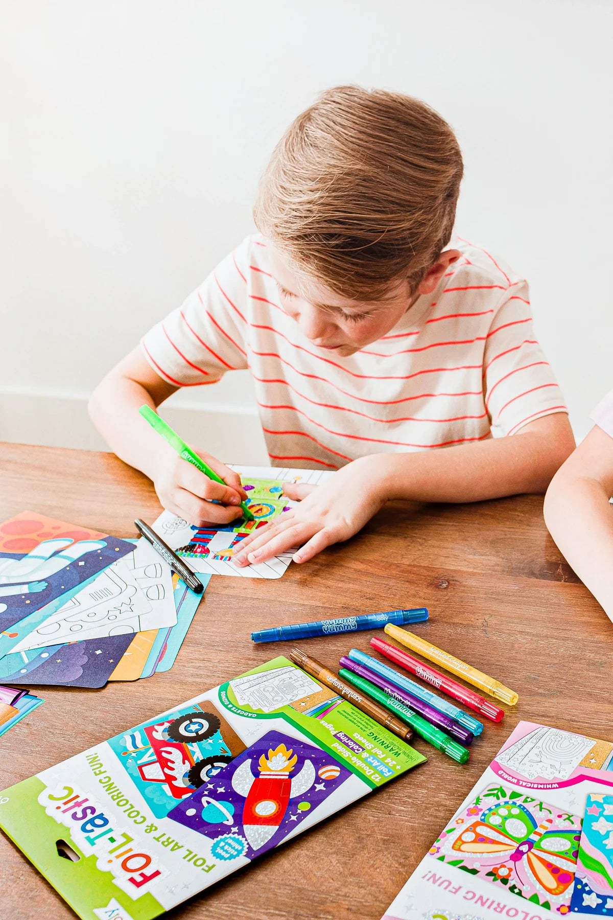 Foil-tastic Foil Art & Coloring Awesome Animals