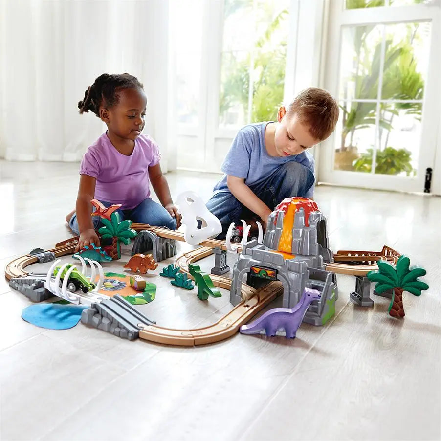 Dinosaur Railway Adventure Set