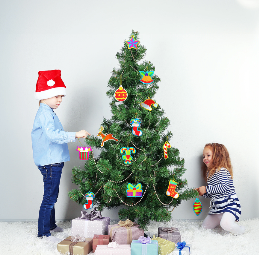 Christmas Ornament Foil Fun