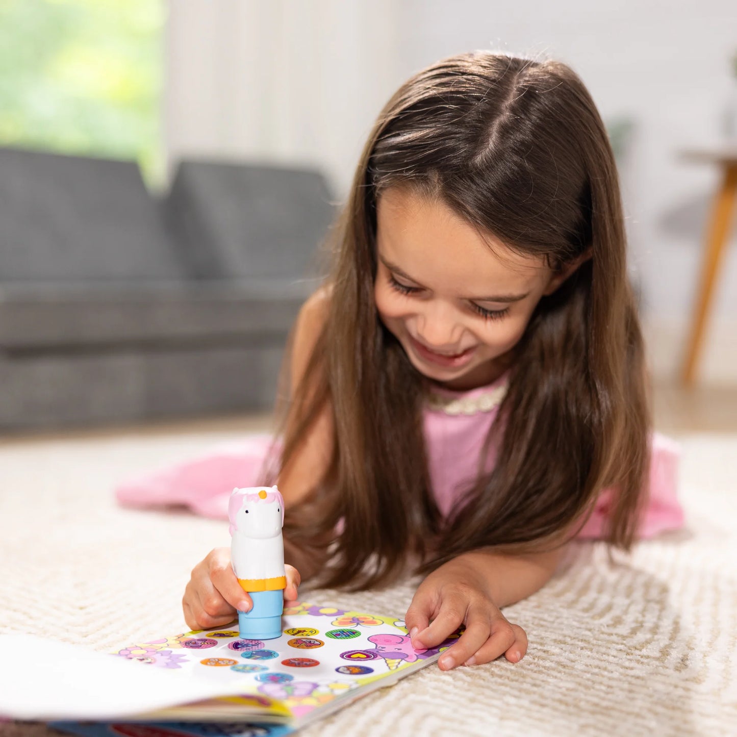 Sticker Wow Unicorn Activity Pad & Sticker Stamper