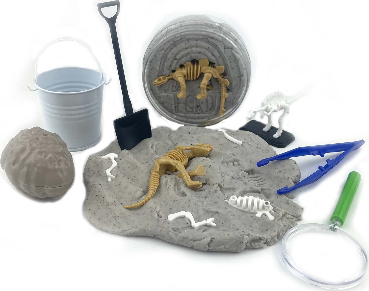 Dinosaur Fossil Dig (Cookies and Cream) Sensory Play