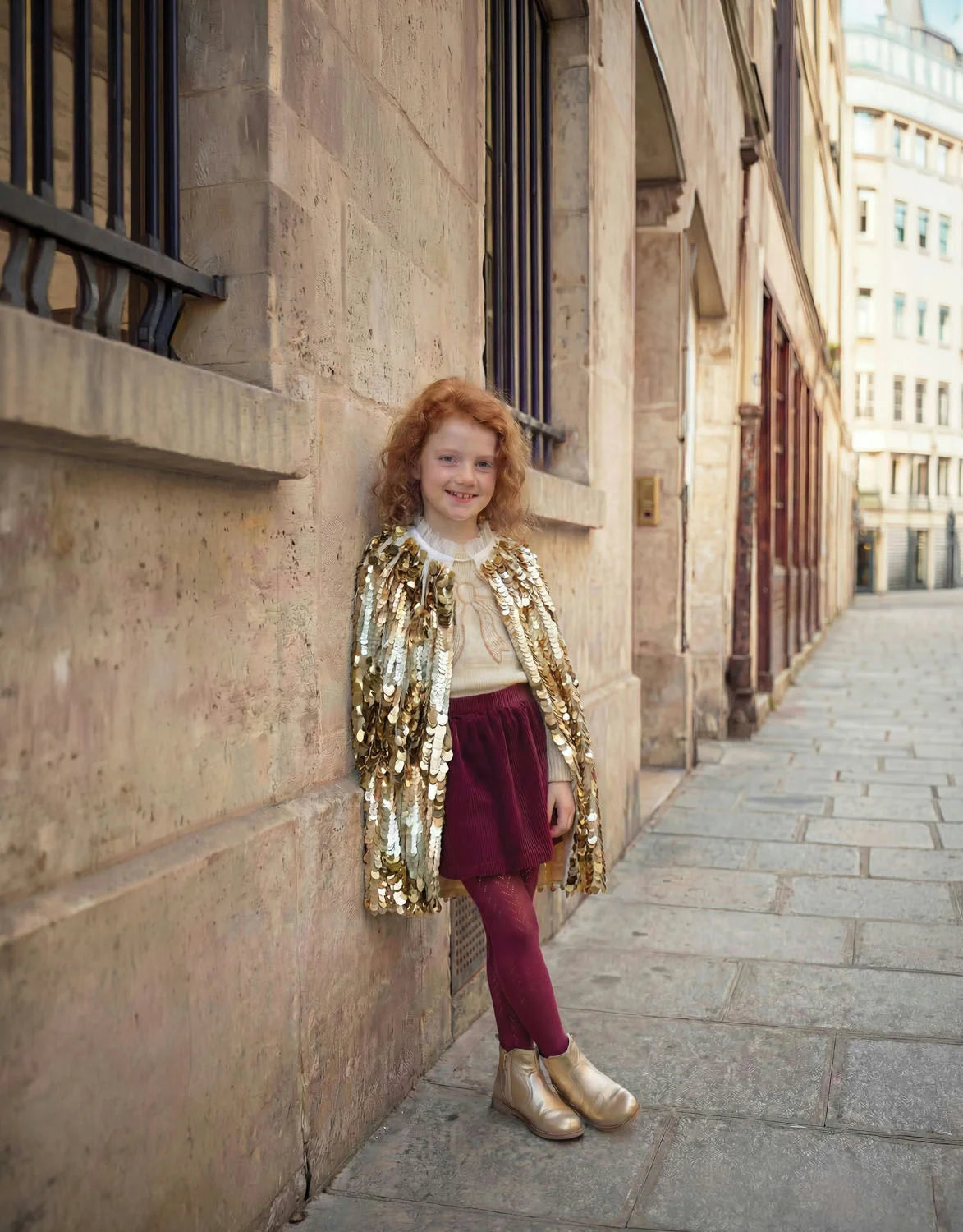 Great Pretenders The 5th Avenue Gold Palette Cape