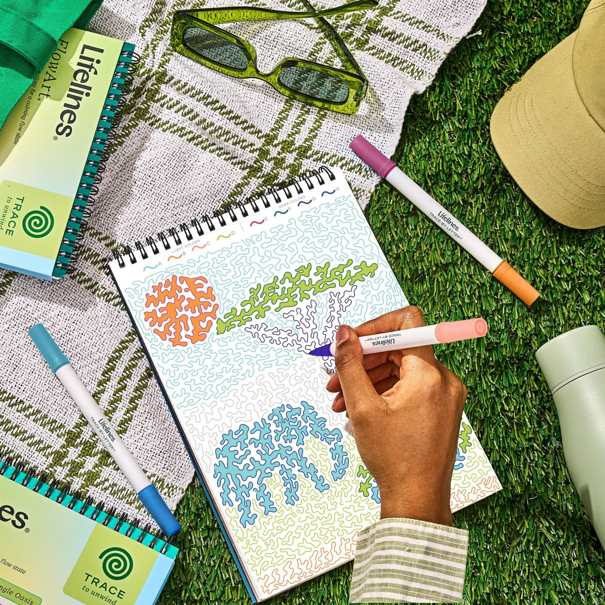 Lifelines FlowArt Trace By Line Pack Your Bags