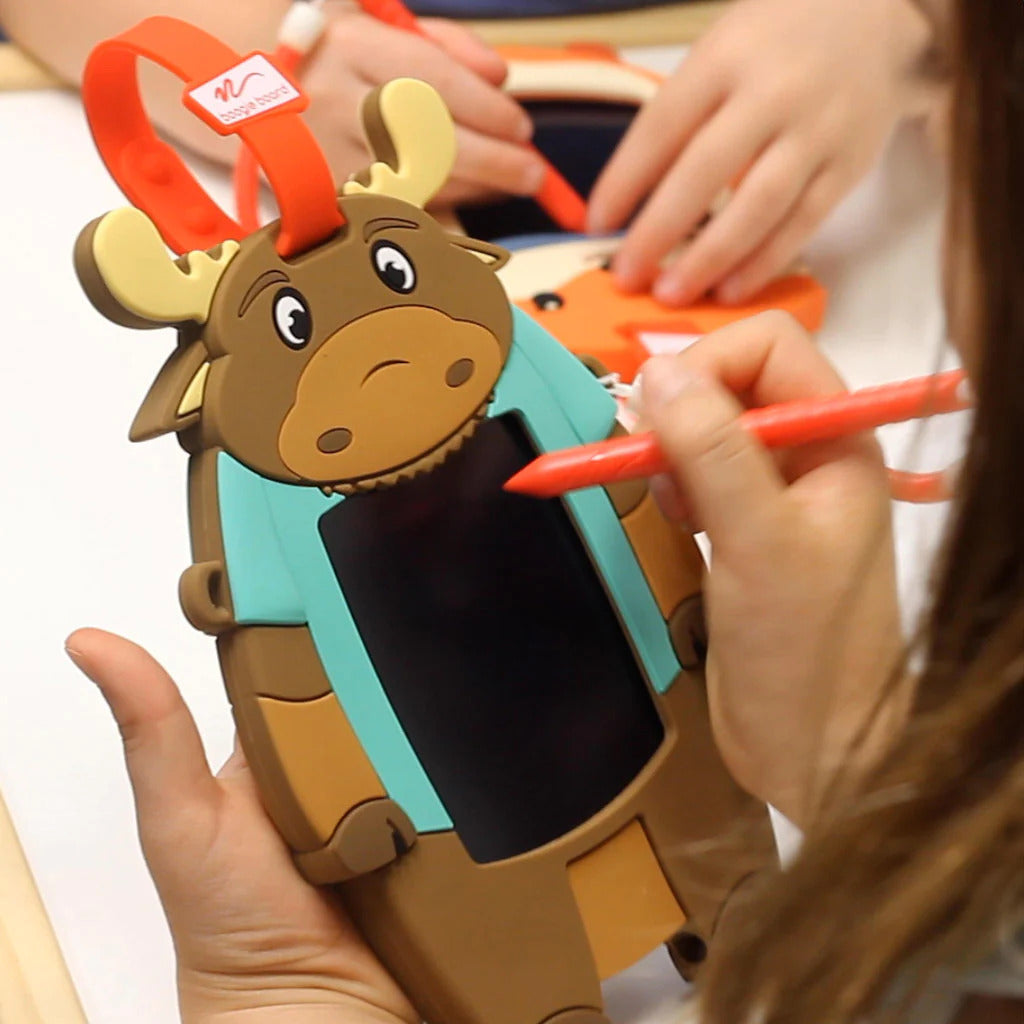 Sketch Pals™ Doodle Board - Morris the Moose